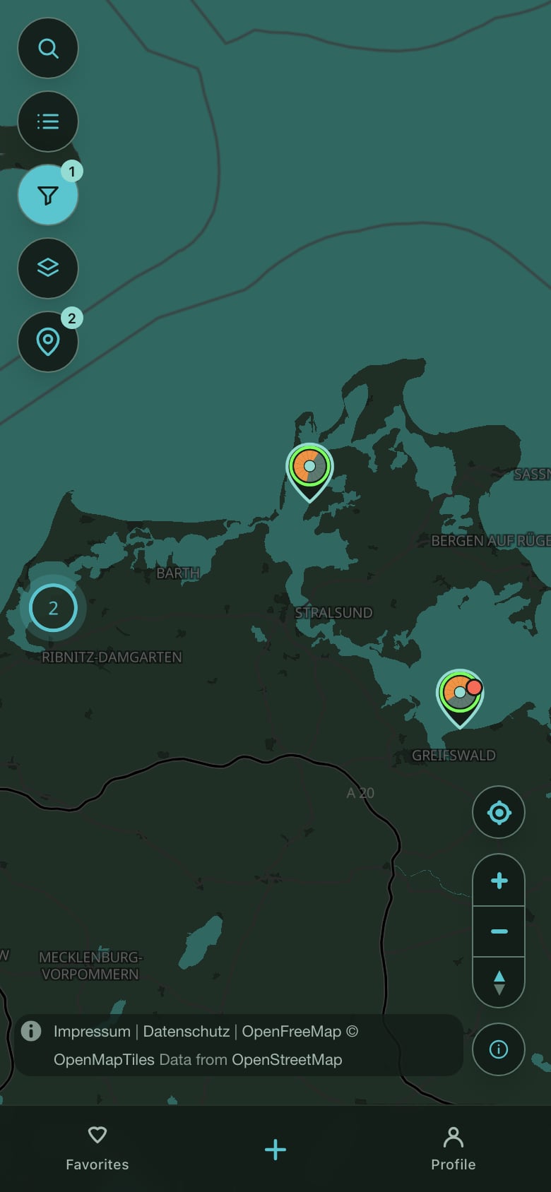 The map on a phone, with the spots on Rügen and at Greifswald ringed in green for an epic Thursday and the bottom navigation below.